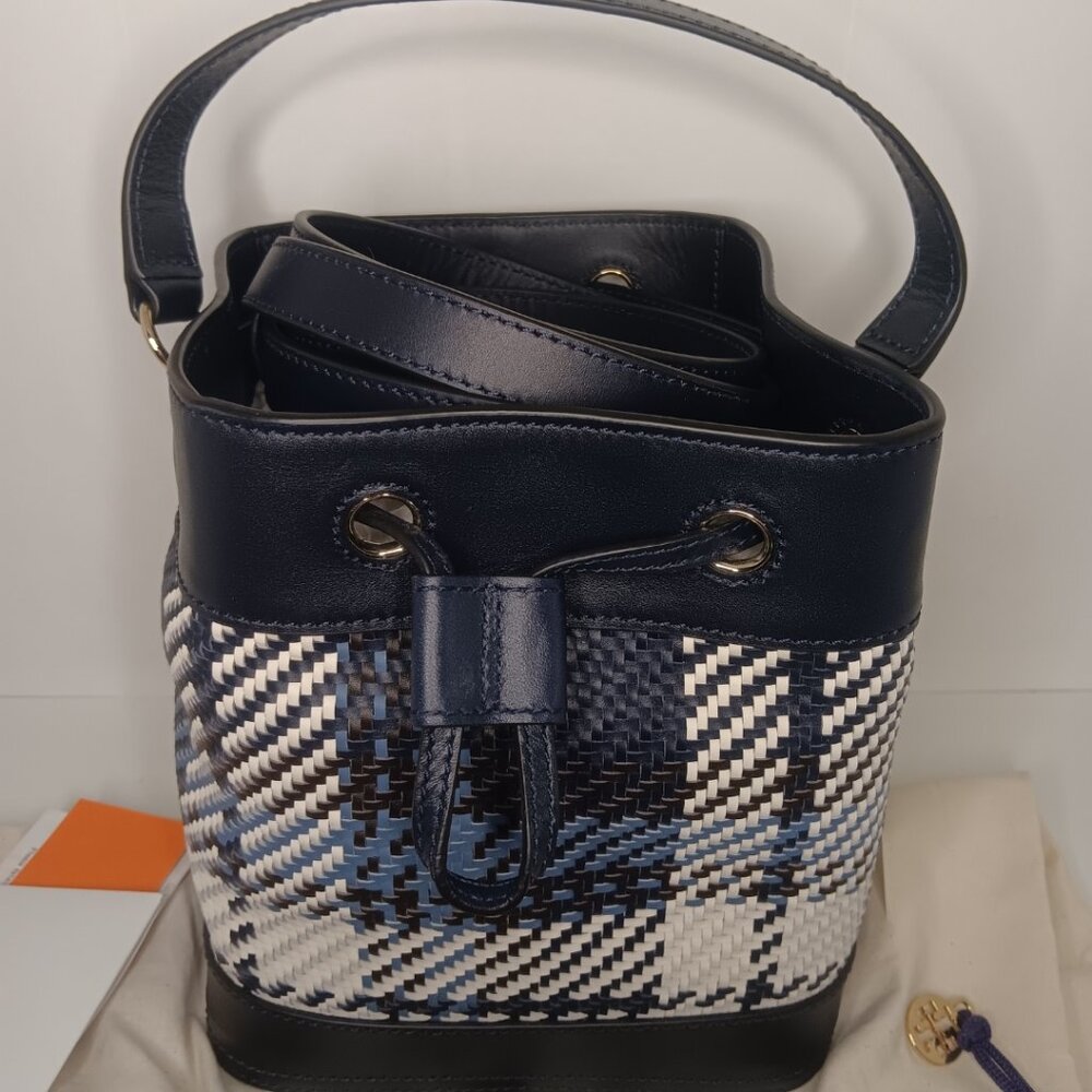 NWT RARE TORY BURCH ROBINSON PLAID BUCKET BAG - Picture 4 of 12